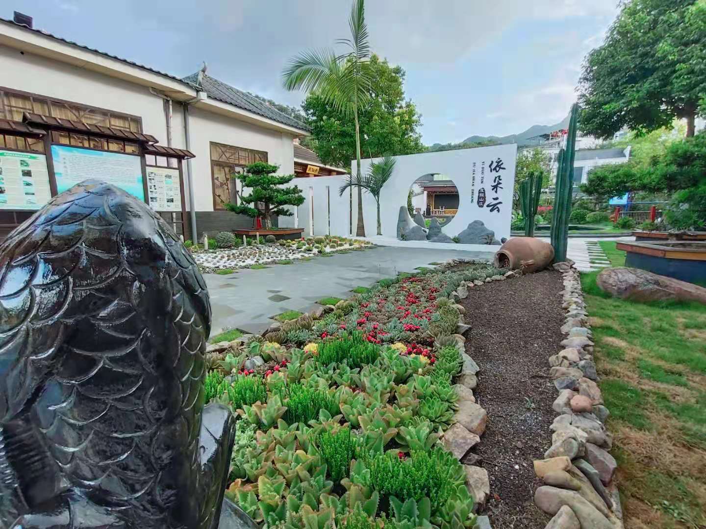 資興市依朵云山莊有限公司,資興市依朵云山莊,依朵云山莊,景區(qū)山莊,餐飲,住宿,東江湖景區(qū)住宿哪家好